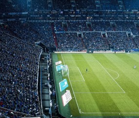 开云官方app入口-密尔沃基不眠夜，字母哥用血与汗重写唯一的定义