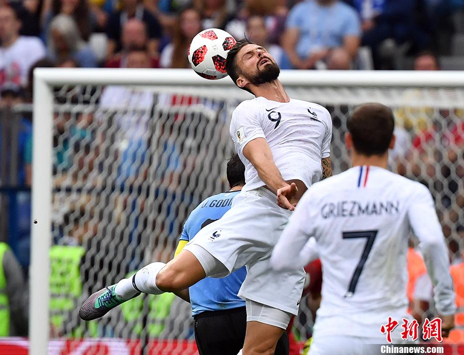 乌拉圭完胜丹麦，格列兹曼关键制胜