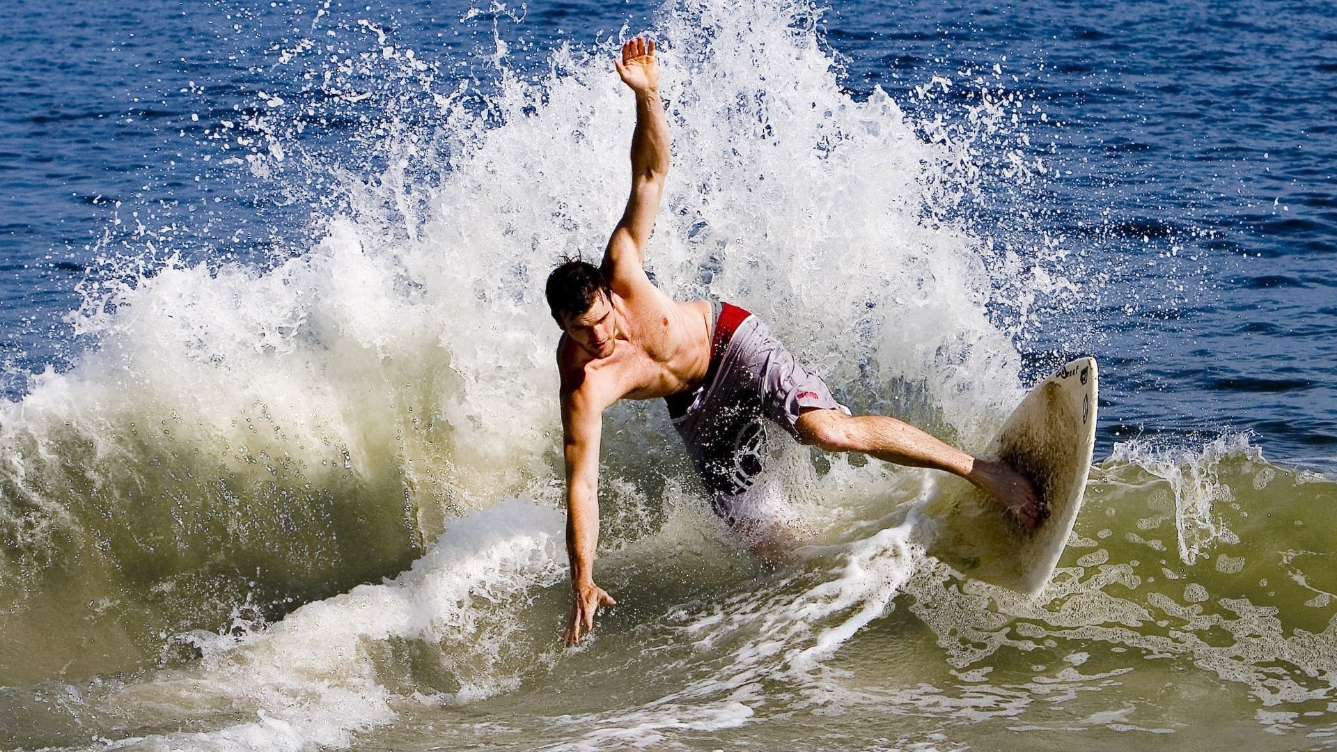 撕裂与碾压，利拉德一人打穿防线，国王强压快船展露新王气质